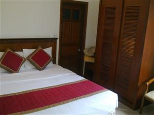 Regal Hotel Hanoi Bagian luar foto