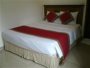 Regal Hotel Hanoi Bagian luar foto